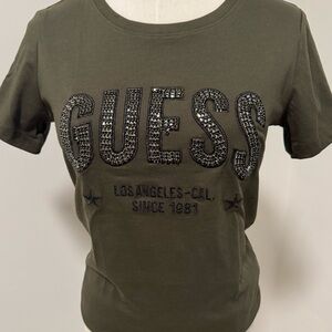 Guess‎ Dark Green Tee with Sparkling Logo
(Listing #10)